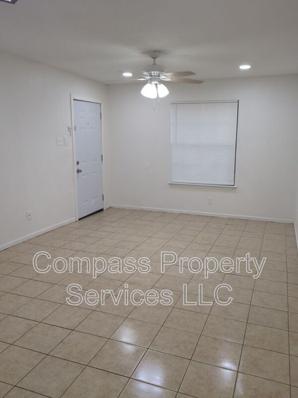Primary Photo - 3019 McFerrin Ave