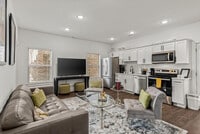 Building Photo - 2612 SW Livingston Square