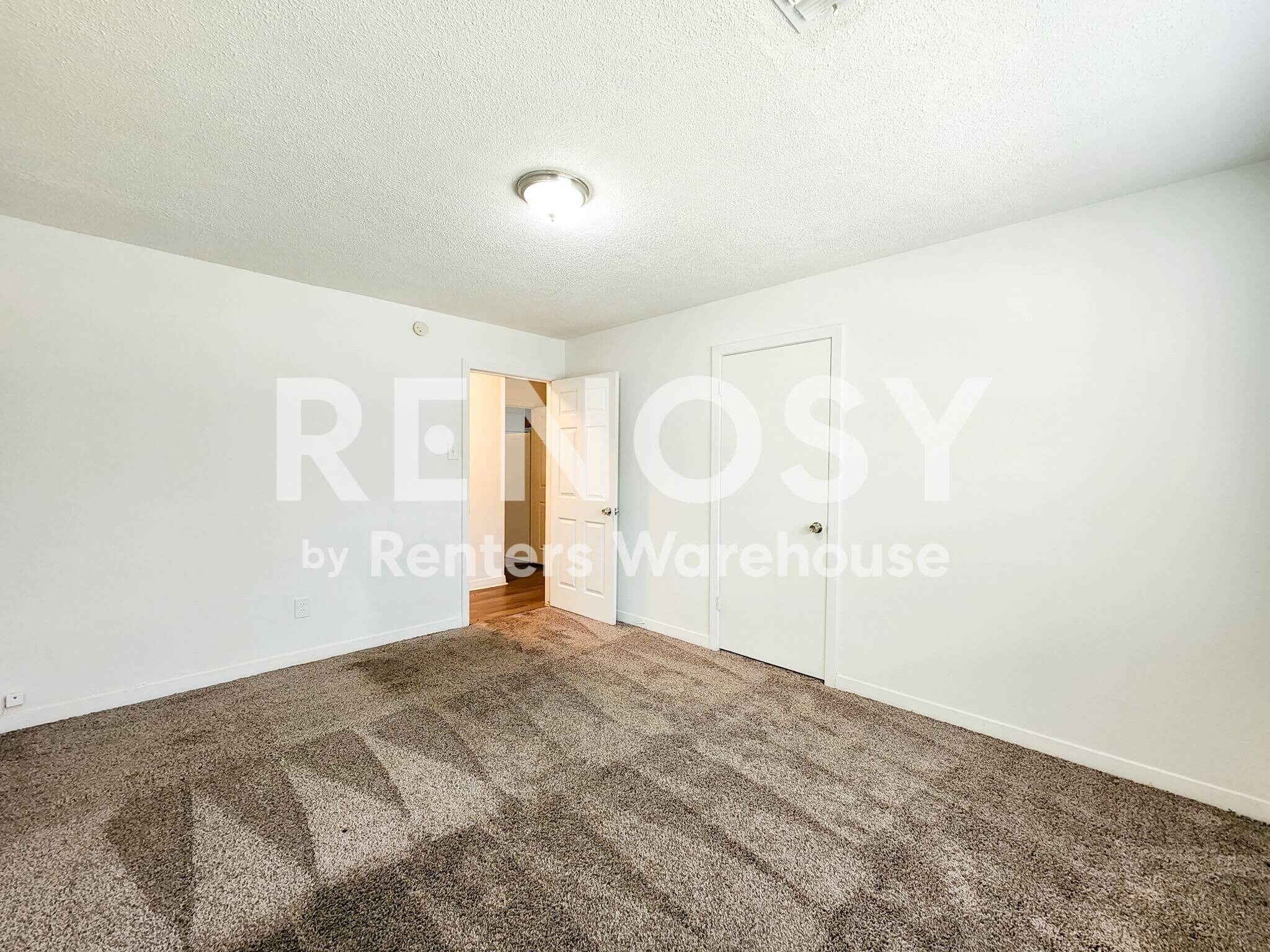 Building Photo - 1307 Dwinnell St