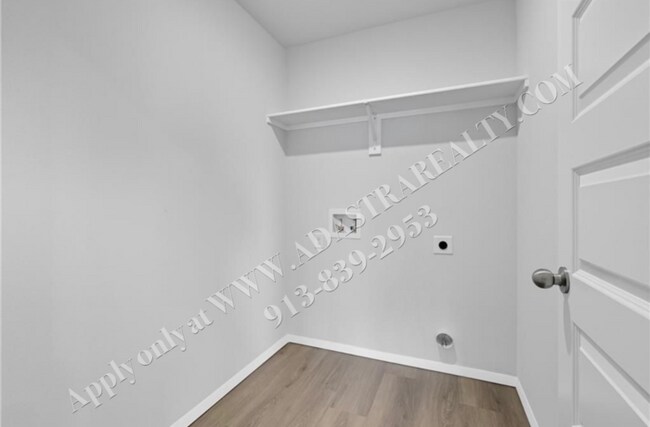 Building Photo - Brand New!! 3 Bed 2 Bath Home in Edgerton-Coming SOON!!