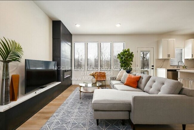 Building Photo - Ayden Place Townhome
