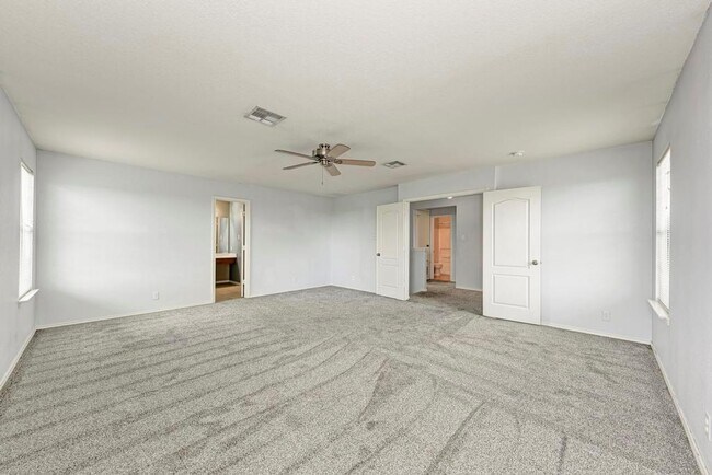 Building Photo - 530 Sheep Trail Dr