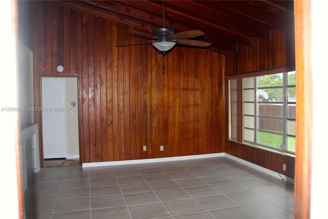 Building Photo - 70 Hammond Dr