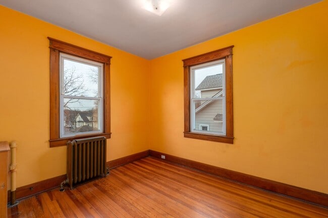Building Photo - Lauraville 4-Bedroom, 2-Bathroom American Foursquare Home with Beautiful Outdoor Space