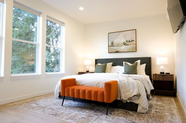 Building Photo - 3922 I St