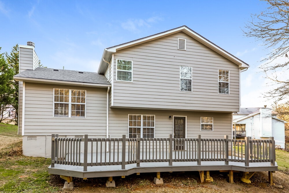 Building Photo - 172 Williamsburg Way