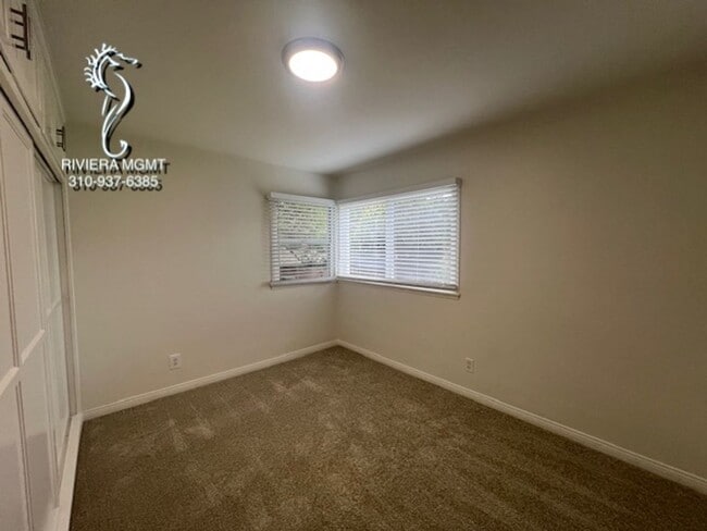 Building Photo - 3 BEd 1.75 Bath House in South Redondo Beach.