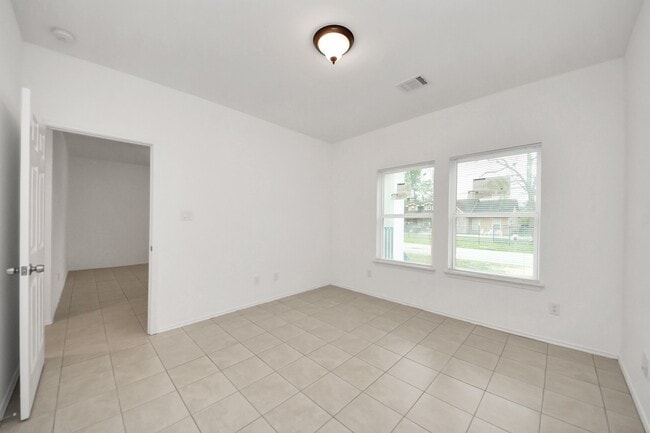 Building Photo - 9210 Wheatley St