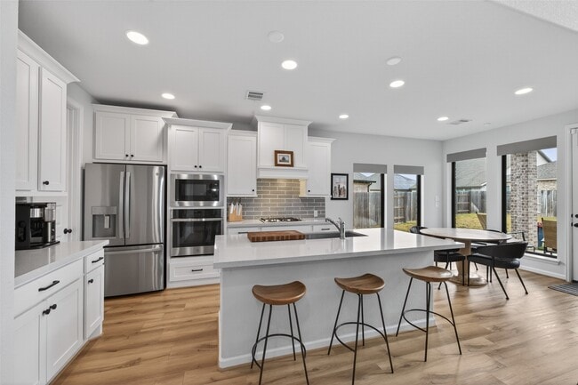 Building Photo - 7214 Darting Plover Wy