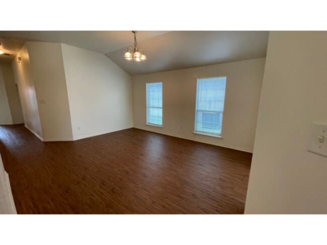 Building Photo - Beautiful Single Story in Cedar Hill