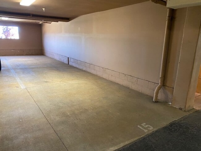 Building Photo - 172 Mar Vista Dr