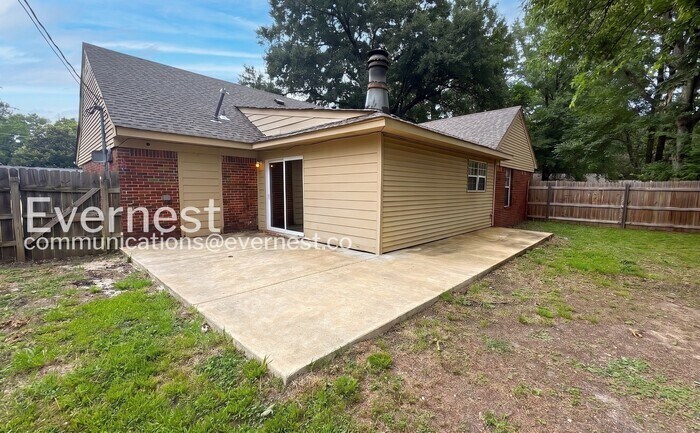 Building Photo - 8474 Charleston Dr