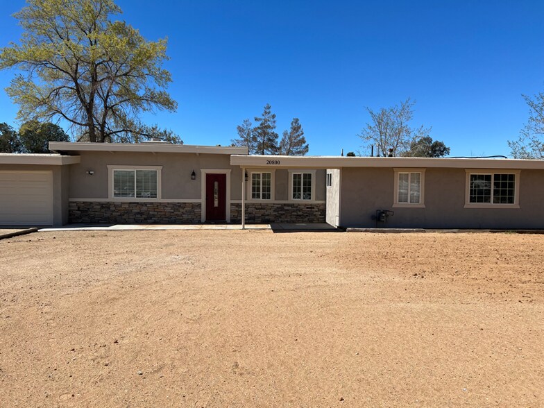 Primary Photo - 20800 Sholic Rd