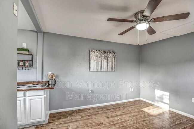 Building Photo - 15620 N Greasewood St