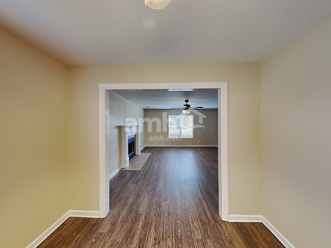 Building Photo - 1628 Antebellum Dr