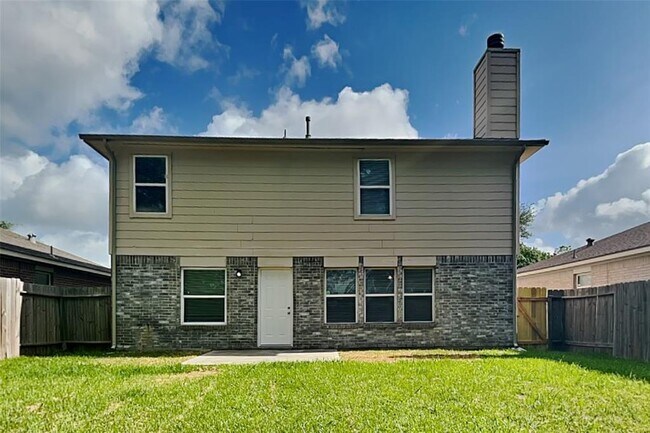 Building Photo - 17727 Barton Point Ln