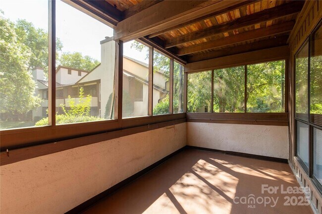 Building Photo - 7205 Winery Ln