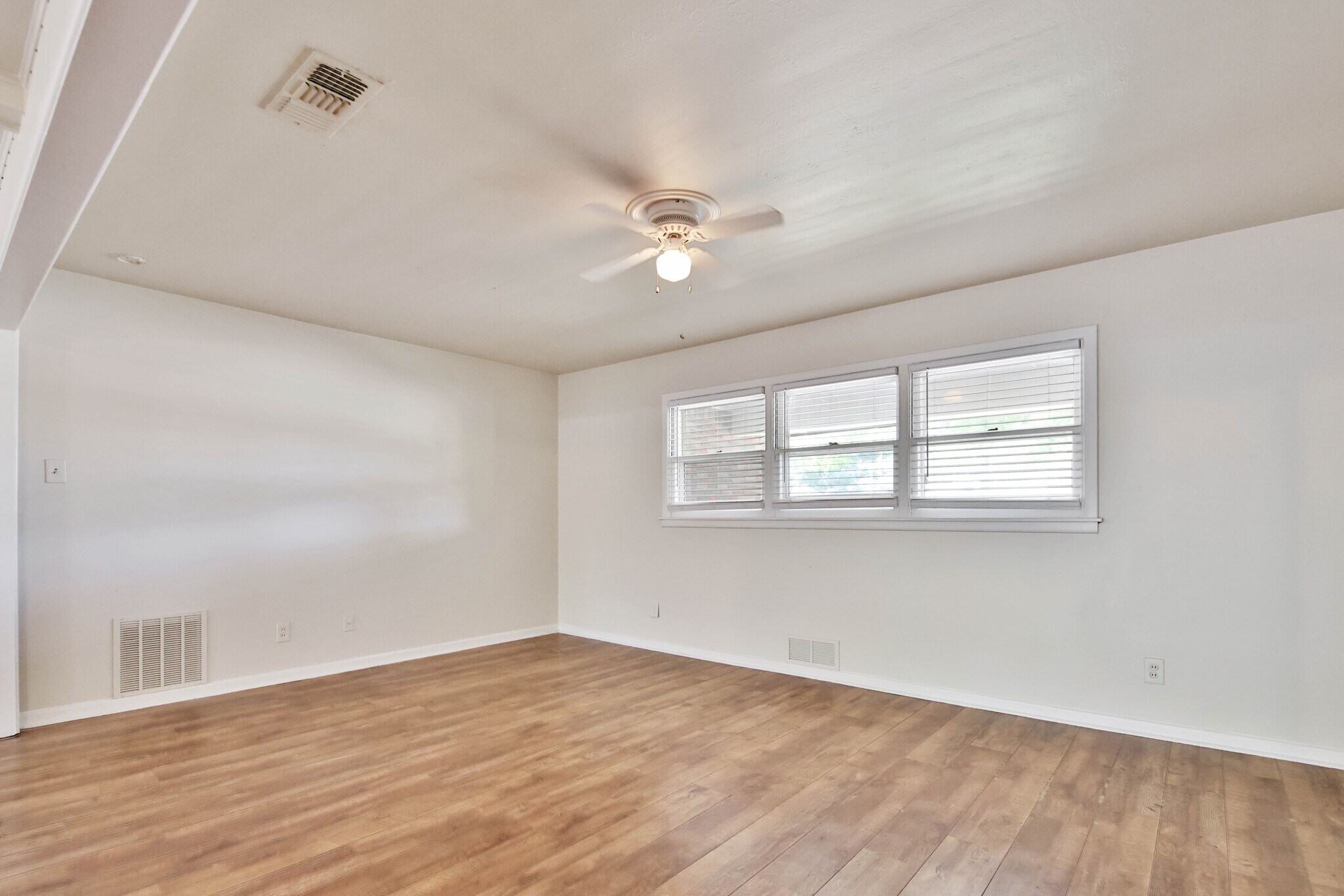 Building Photo - 3607 45th St