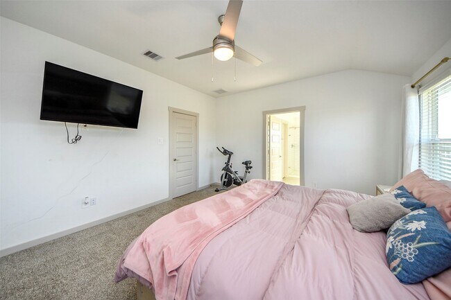 Building Photo - 28938 Yukon River Ct