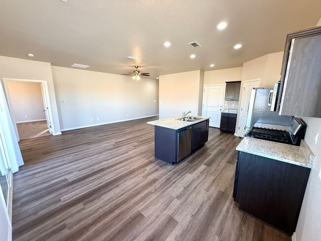 Building Photo - Beautiful 2025 New Construction 3 Bedroom Home with RV Parking!