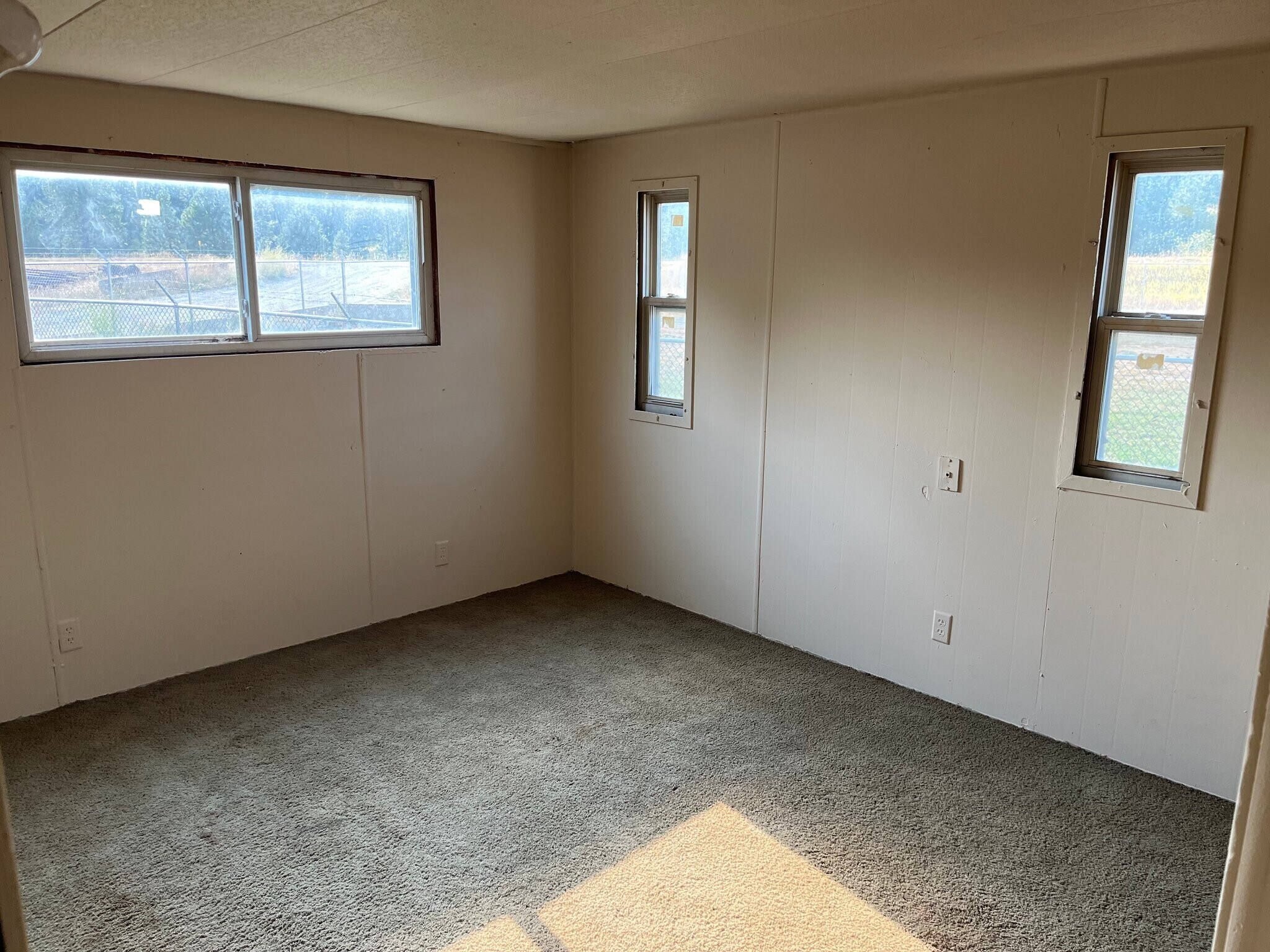 Building Photo - 1130 MT-135