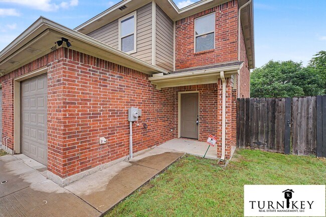 Building Photo - 7905 Butler Ct