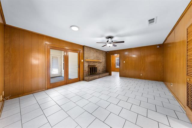 Building Photo - 924 Imperial Dr