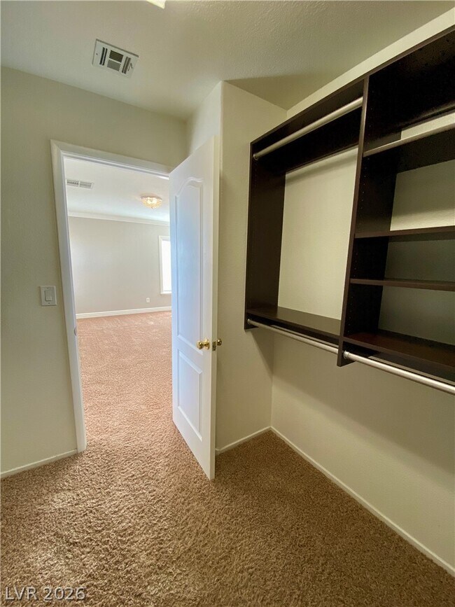 Building Photo - 920 Lord Crewe St