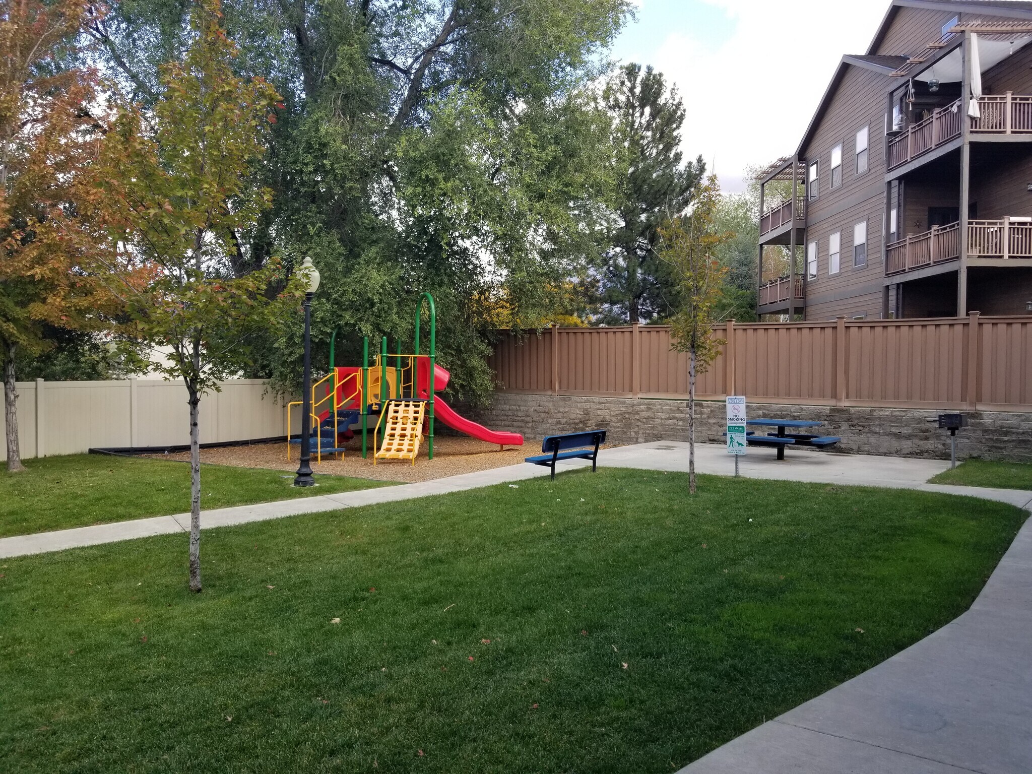 Playground - 7334 S Shelby View Dr