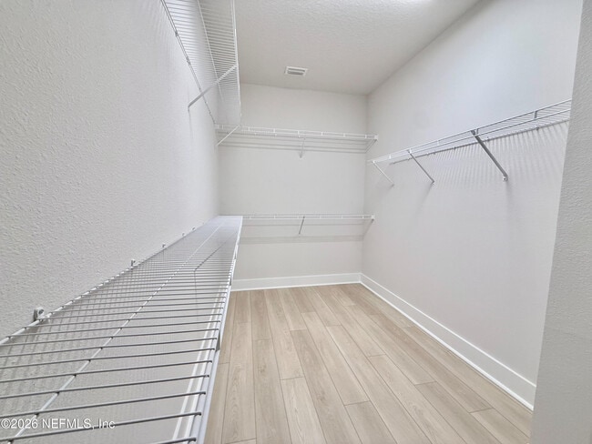 Building Photo - 10065 Element Rd