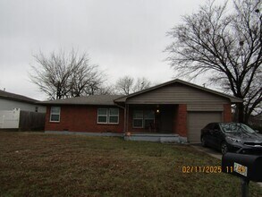 Building Photo - Move In Special: $250 off on The First Ful...