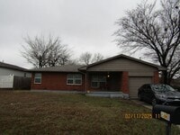 Building Photo - Move In Special: $250 off on The First Ful...