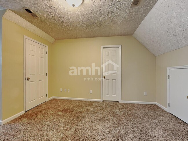 Building Photo - 6955 Saint Croix Ln