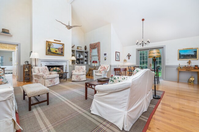 Building Photo - 43 Butternut Rd