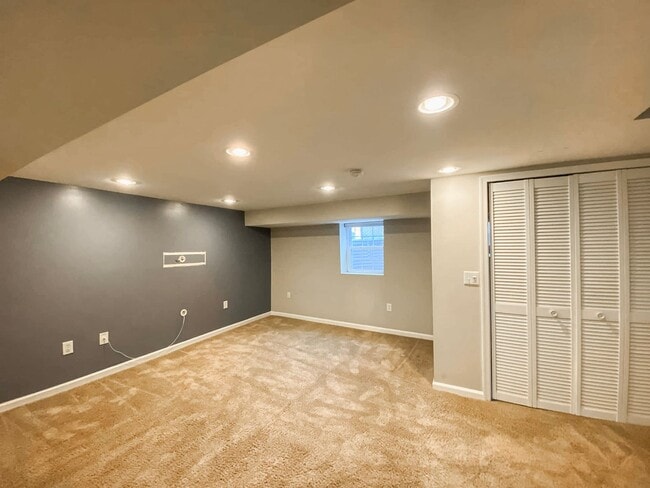 Building Photo - Charming 3 Bedroom, 2 Bath Home in Welcoming Warwick Village