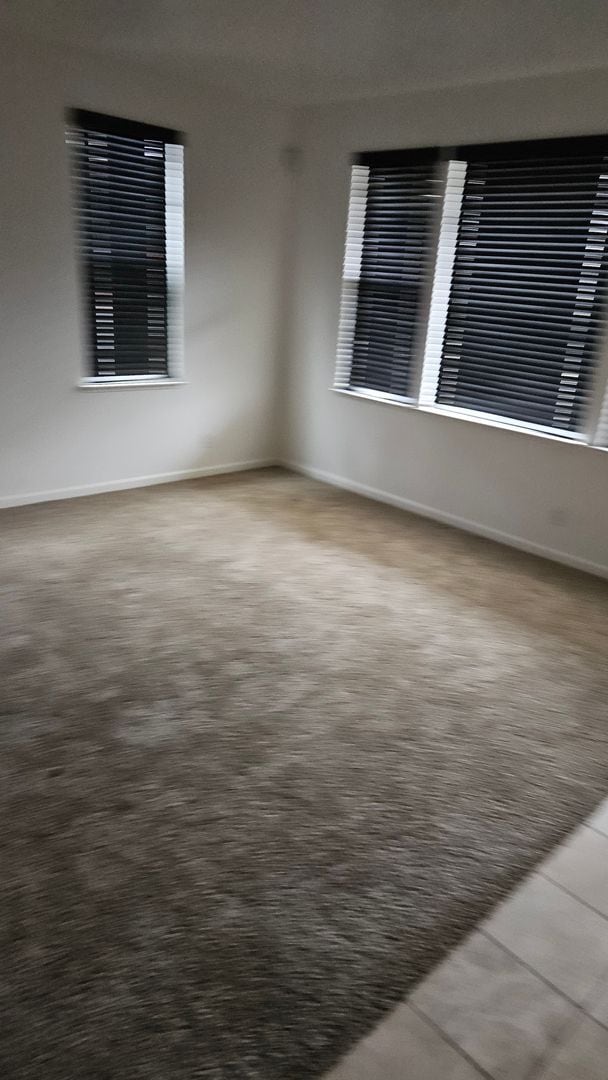 Building Photo - Hawaiian