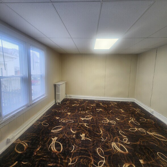 Building Photo - 101 Crawford Ave