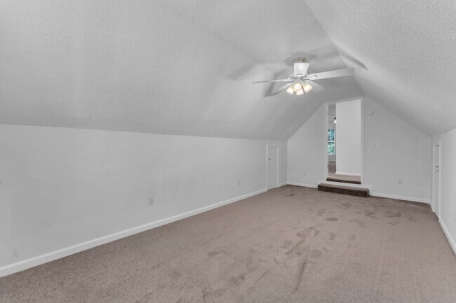 Building Photo - 21 Glencove Ct