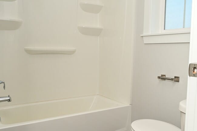 Building Photo - 1593 N 160 W