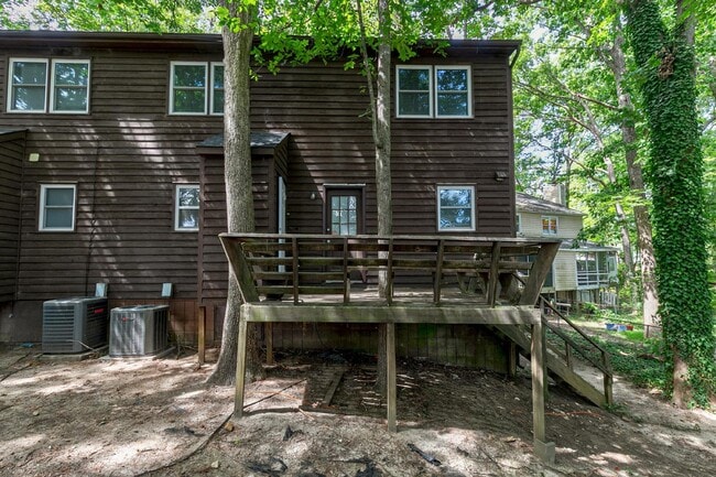 Building Photo - 121 Noel Ann Ct