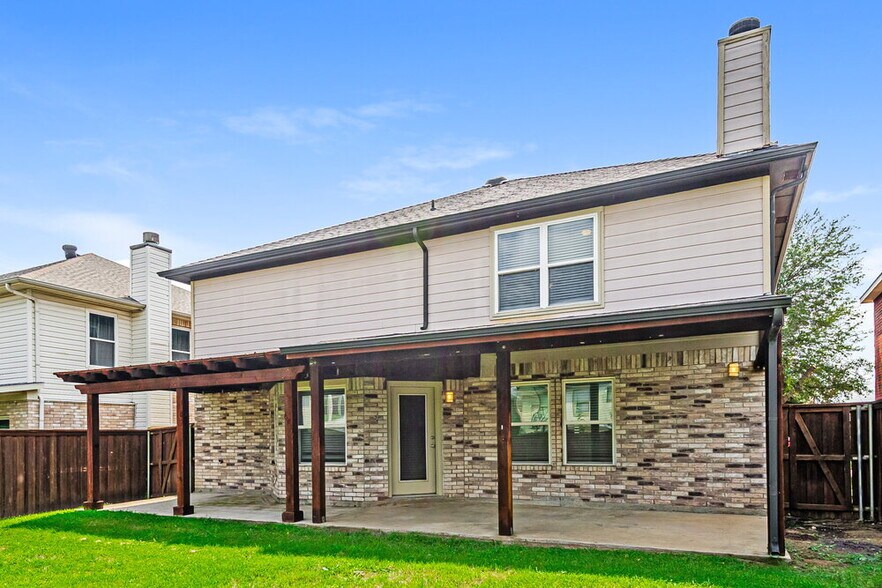Building Photo - 4129 Fossile Butte Dr