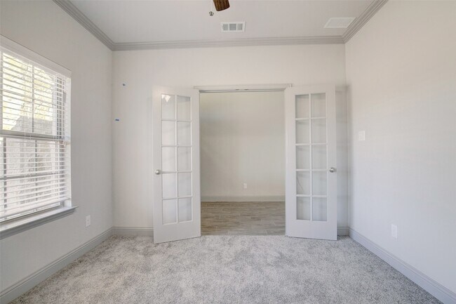 Building Photo - 7821 Cypress Dr