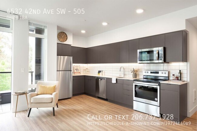 Building Photo - 4532 42nd Ave SW