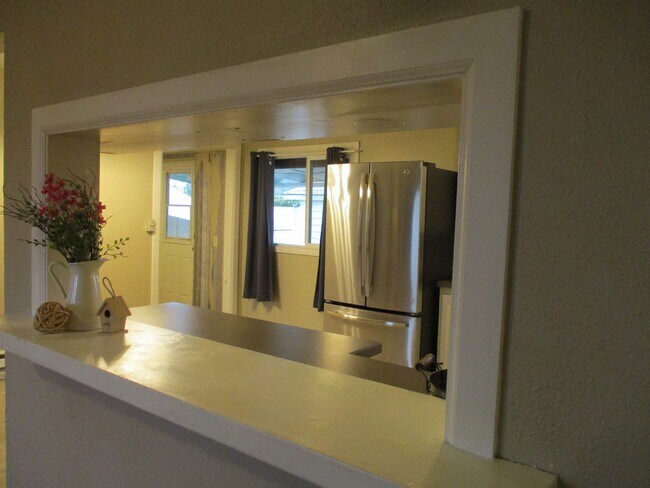 Building Photo - Adorable 3 Bedroom, 1 Bathroom Home in Tacoma