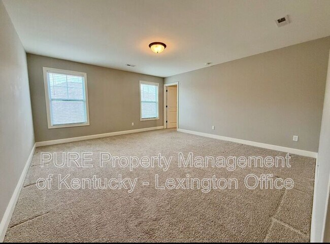 Building Photo - 242 Ikebana Dr