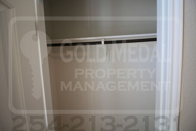 Building Photo - 3705 Appalachian Trl