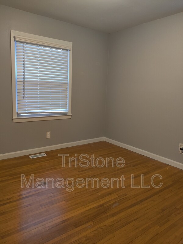 Building Photo - 2701 Purser Dr