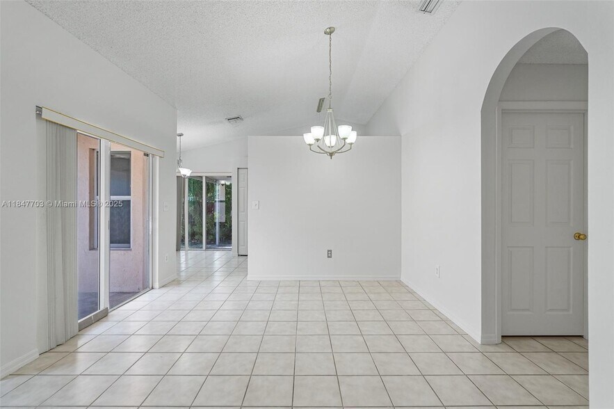Building Photo - 14202 SW 151st Ct