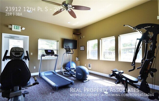 Building Photo - 23912 12th Pl S