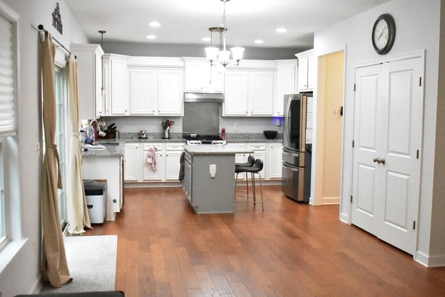 Building Photo - *** RARE MAINTENANCE-FREE LIVING IN LAKE OF THE WOODS! ***